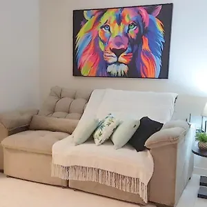 Conforto Prox Do Shopping Nações Prox Abba Church - Cozinha Completa - Ar Condicionado - Wifi - Smart Tv 32' - Youtube E Apps - Estacionamento Privado - Portaria 24h - Acomoda Até 6 Pessoas - Anfitriã Superhost No 5 Estrelas Apartamento Criciuma (Santa Catarina)